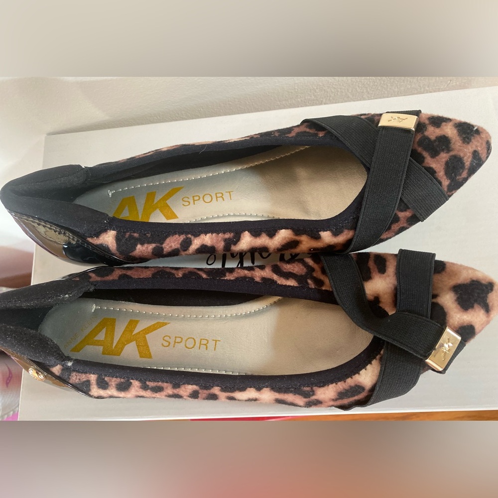 Anne Klein - Women's Leopard Print Flats